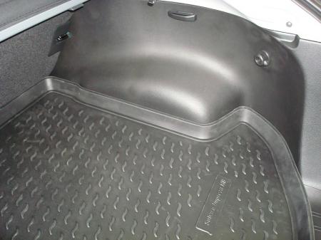 Коврик в багажник полиуретан Subaru Impreza XV HB  борт 30 мм