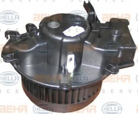   MB W203 8EW 009 157-061 HELLA