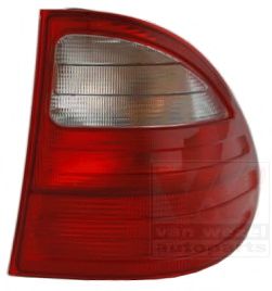 TAIL LAMP R.COMPLETE; MERCED.210 E 3028926U